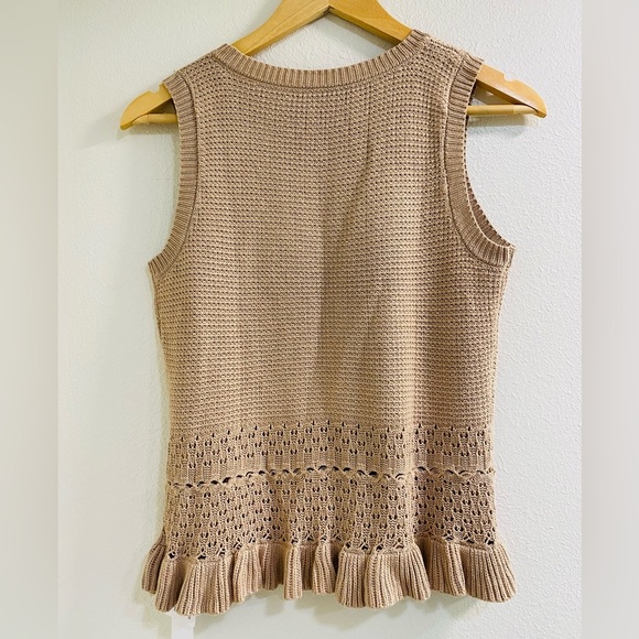 NWT Women's Tan Sleeveless Pointelle Knit Top size Medium - Picture 4 of 6